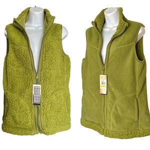 NWT! Weatherproof Reversible Green Fleece 4 Pocket Vest Large Zip Closure Two
